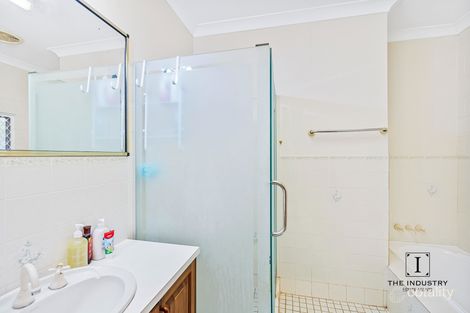 Property photo of 17 Narelle Close Yorkeys Knob QLD 4878