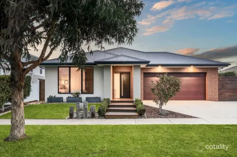 340 CHARLEMONT RD, ARMSTRONG CREEK, VIC 3217