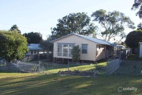 33 Park Pde, Booragul, NSW 2284