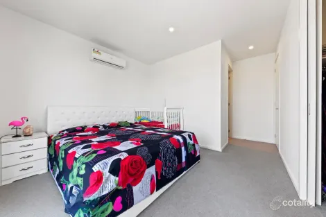 Property photo of 112 Cairnlea Drive Cairnlea VIC 3023