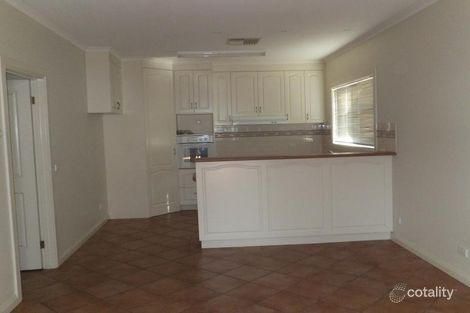 Property photo of 33 Quinan Parade Shepparton VIC 3630