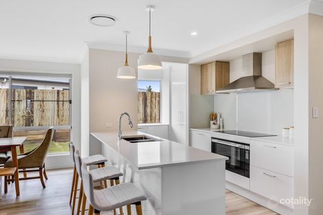 Property photo of 31 Alexander Avenue Highfields QLD 4352
