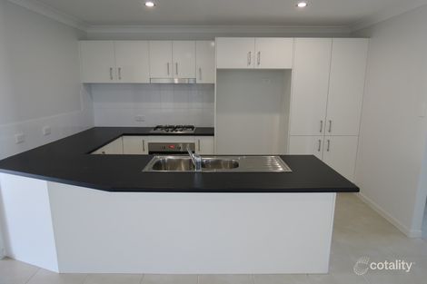 Property photo of 4 Jade Street Emerald QLD 4720