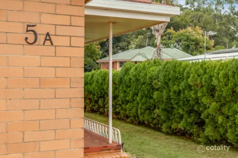 5a Victory St, Newtown, QLD 4350