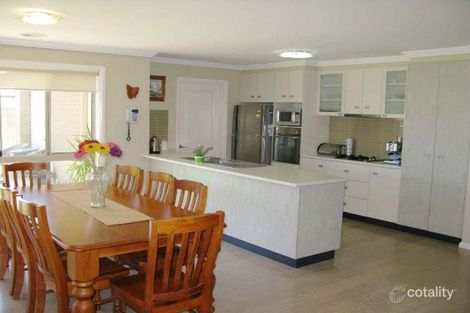 Property photo of 5 Yoogali Street Glenfield Park NSW 2650