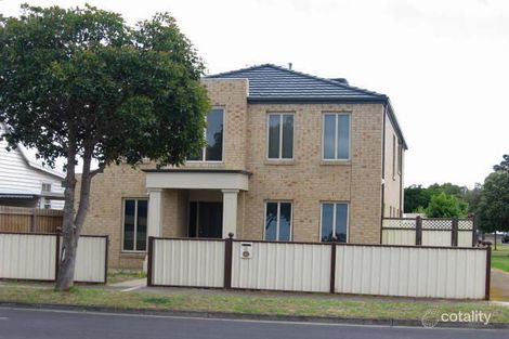 11 Blyth St, Altona, VIC 3018