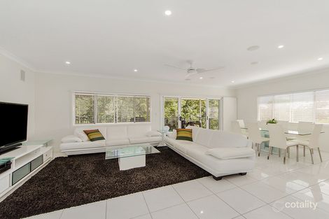 Property photo of 37 Castlereagh Close Pacific Pines QLD 4211