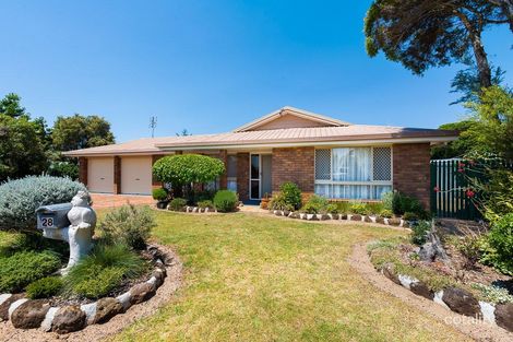 1 Whalan Ct, Kearneys Spring, QLD 4350
