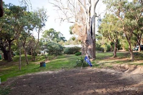 2 Maldon Pl, Parklands, WA 6180