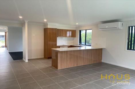 Property photo of 38 Annabelle Way Gleneagle QLD 4285