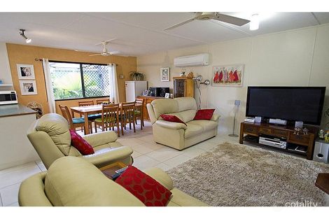 Property photo of 14 Rossato Crescent Rasmussen QLD 4815