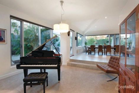 Property photo of 54 Hanby Street Brighton VIC 3186