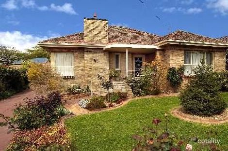 Property photo of 32 Surrey Street Box Hill South VIC 3128