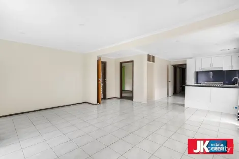 Property photo of 13 Tamarind Crescent Werribee VIC 3030