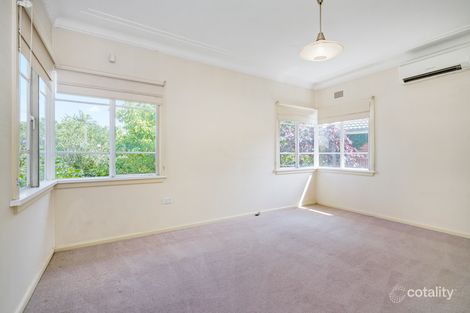 Property photo of 27 Atchison Road Macquarie Fields NSW 2564