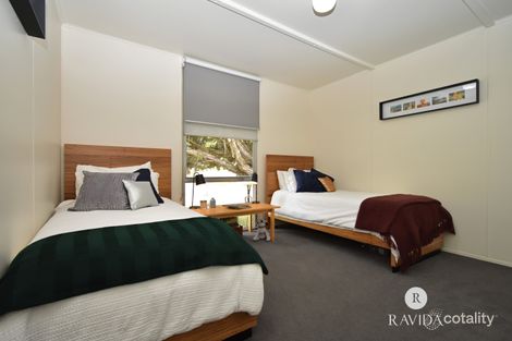 Property photo of 2 Niela Crescent Myrtleford VIC 3737