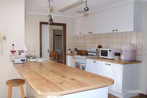 Property photo of 28 Burleigh Road Melton VIC 3337