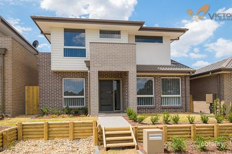 135 Hezlett Rd, North Kellyville, NSW 2155