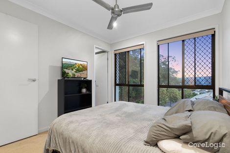 Property photo of 33 Nightshade Crescent Pimpama QLD 4209