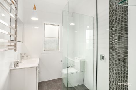 Property photo of 9 Aristo Crescent Mount Ousley NSW 2519