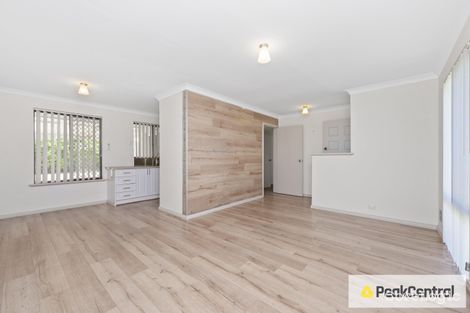 Property photo of 72 Willmott Drive Cooloongup WA 6168