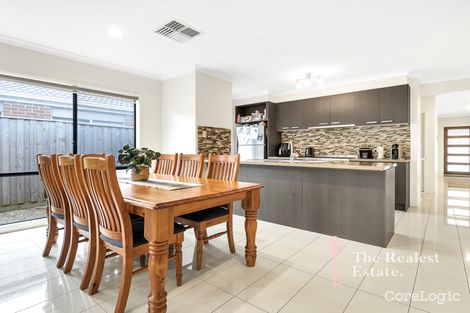 Property photo of 11 Overnewton Way Wollert VIC 3750