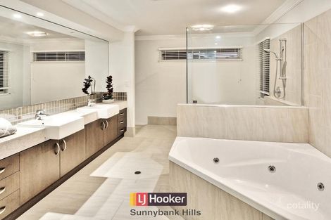 Property photo of 5 Trevi Close Eight Mile Plains QLD 4113