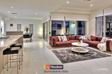 Property photo of 5 Trevi Close Eight Mile Plains QLD 4113