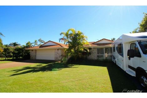 15 Shinnecock Cl, Hope Island, QLD 4212