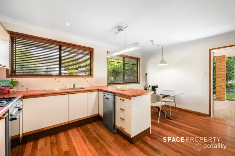 Property photo of 82 Duke Toowong QLD 4066