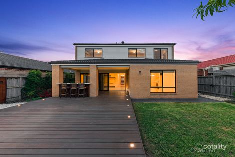 18 Cemetine Tce, Cranbourne, VIC 3977