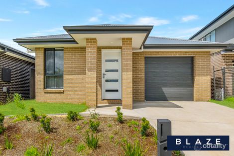 28 Tammarin Rock Ave, Austral, NSW 2179