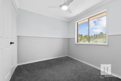 Property photo of 9 Nagle Crescent Blue Haven NSW 2262