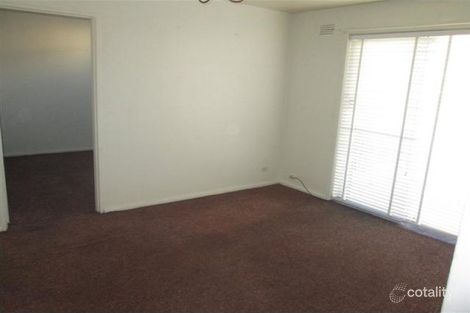 Property photo of 2/228 Barkly Street Brunswick VIC 3056