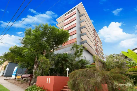 Property photo of 2/11 Beaconsfield Street Highgate Hill QLD 4101