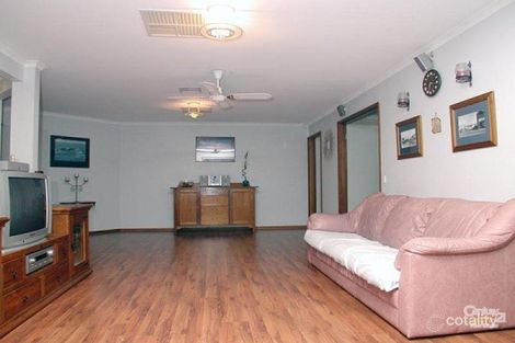 Property photo of 8 Foxfield Drive Onkaparinga Hills SA 5163