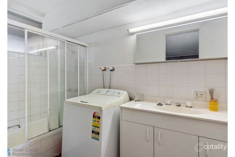 Property photo of 504/2 Queensland Avenue Broadbeach QLD 4218