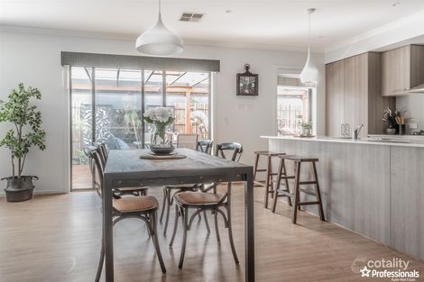 Property photo of 13 Avonmore Way Weir Views VIC 3338