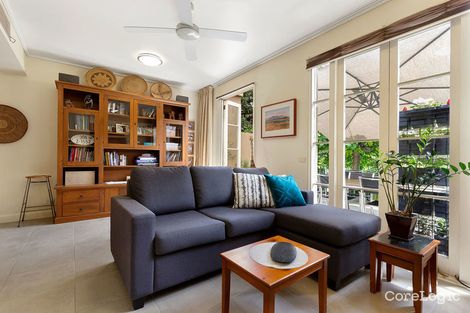 Property photo of 38/211 Wellington Parade South East Melbourne VIC 3002