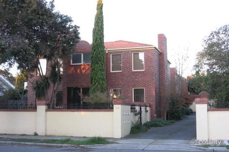 135 Ivanhoe Pde, Ivanhoe, VIC 3079