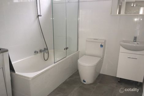 Property photo of 2/228 Barkly Street Brunswick VIC 3056