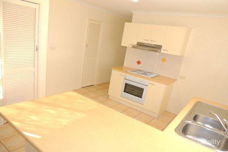 Property photo of 3 Fir Court Kin Kora QLD 4680
