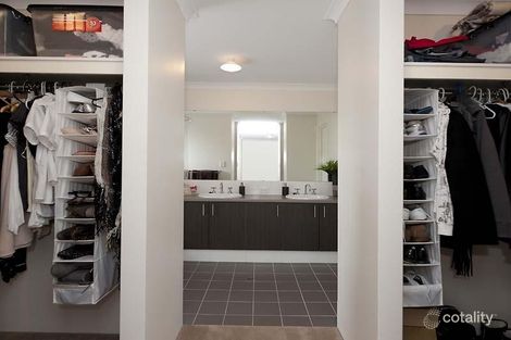 Property photo of 6 Vilama Link Ellenbrook WA 6069