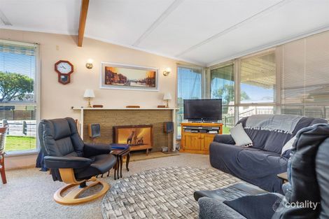 Property photo of 2 Austral Crescent Baxter VIC 3911