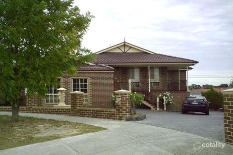 Property photo of 21 Benmara Crest Narre Warren South VIC 3805