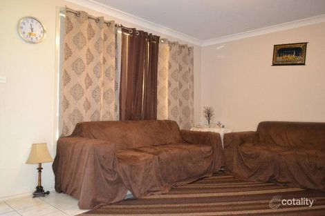 Property photo of 24 Dorrigo Crescent Bow Bowing NSW 2566