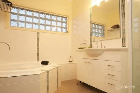 Property photo of 13 Dorset Road Mount Martha VIC 3934