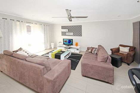 Property photo of 15 Michelle Crescent Wishart QLD 4122