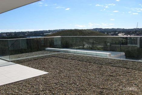 Property photo of 785/33 Hill Road Wentworth Point NSW 2127