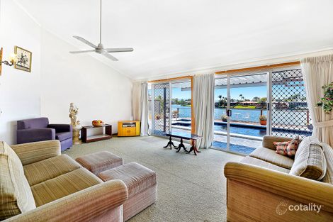 Property photo of 31 Barrier Reef Drive Mermaid Waters QLD 4218